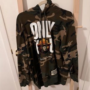 Teddy Fresh Smokey Bear hoodie XL